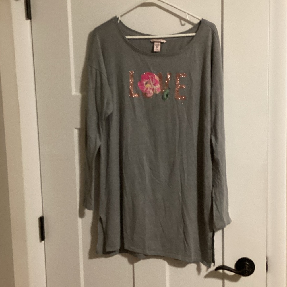 Victoria's Secret Gray Top with Pink Floral Love Graphic